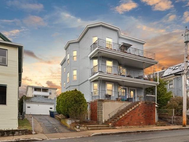 Condo for sale in Somerville, Massachusetts