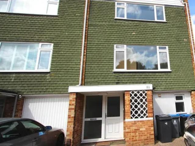 House for rent in Surbiton, Greater London