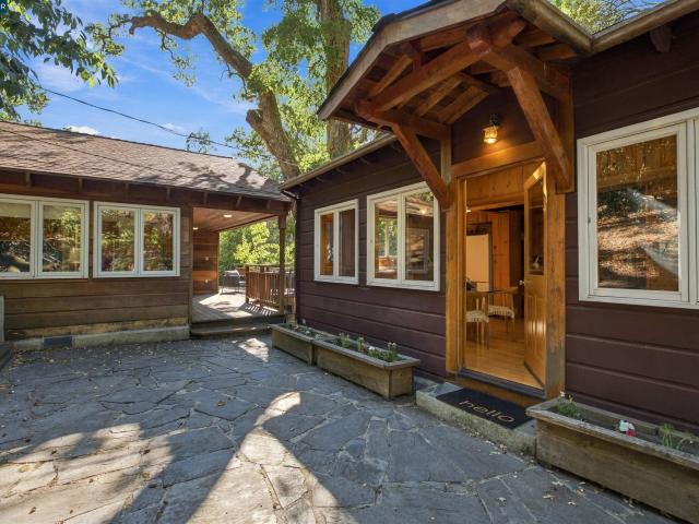 House for sale in Orinda, Contra Costa County