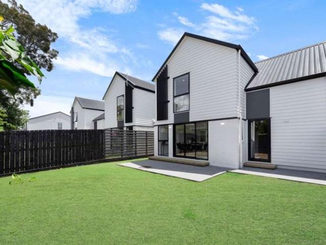 House for sale in Papakura
