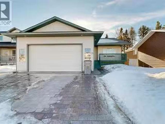 House for sale in Whitecourt, Alberta