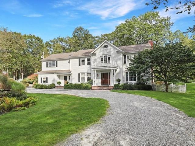 House for sale in Pound Ridge, New York