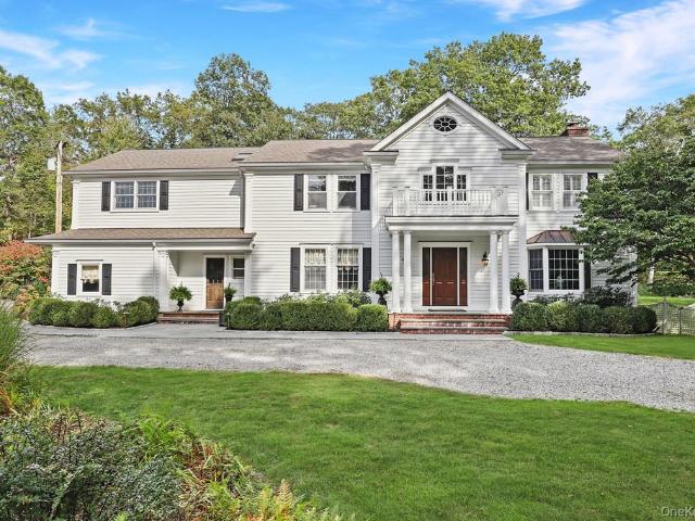 House for sale in Pound Ridge, New York