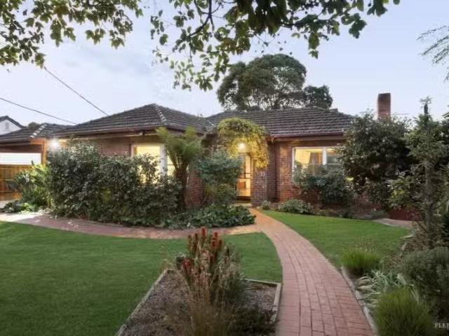 House for rent in Box Hill