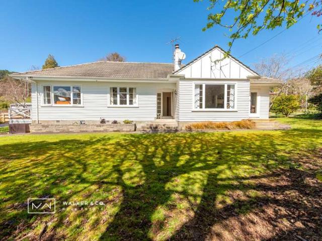 House for sale in Pinehaven, Upper Hutt