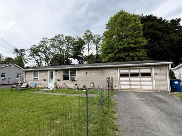 House for sale in Bloomington, New York