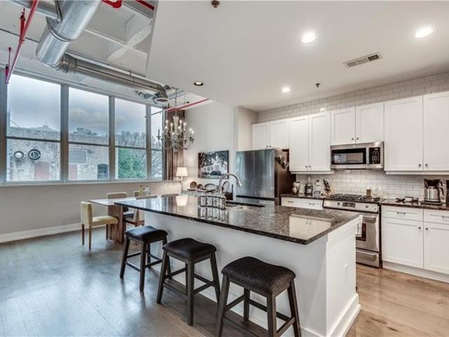 Condo for sale in Atlanta, Fulton County