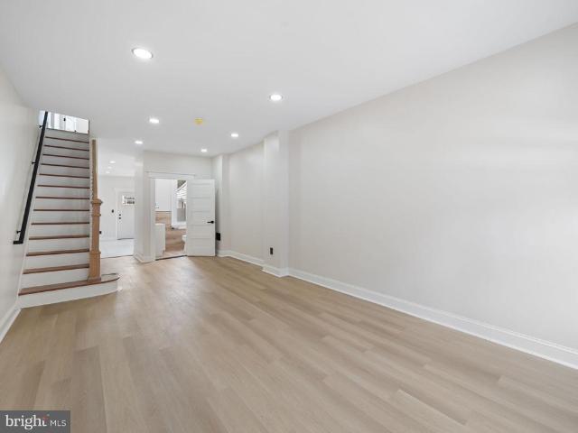 Townhouse for sale in Trenton, New Jersey