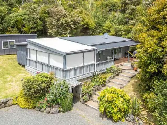 House for sale in Te Kouma, Waikato