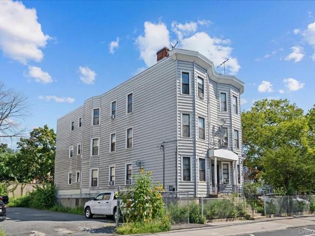 Commercial for sale in Lowerre, City of Yonkers