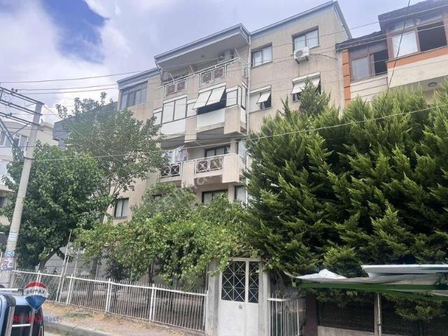 Yamanlar Mahallesi, Bayraklı içerisinde satılık mülk