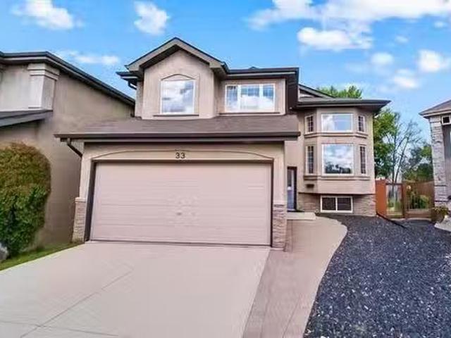 House for sale in East St. Paul, Manitoba