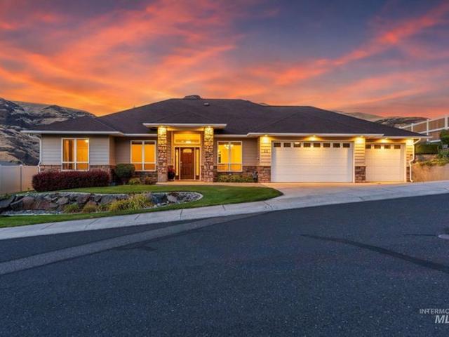 House for sale in Asotin, Washington