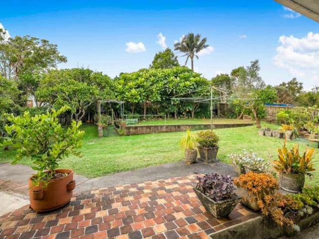 House for sale in Oratia