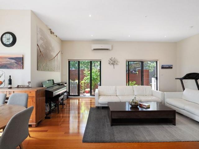 Townhouse for rent in Camerons Creek, Victoria
