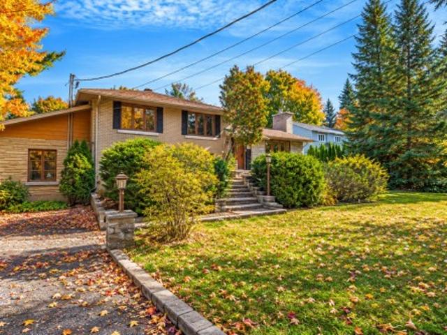 House for sale in Baie-D'Urfé, Montréal (région administrative)