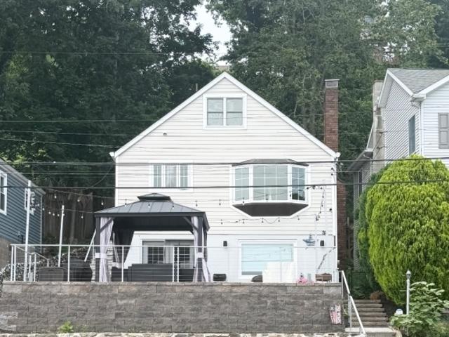 House for sale in Lake Hopatcong, New Jersey