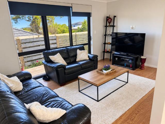 House for rent in Manurewa, Oroua County