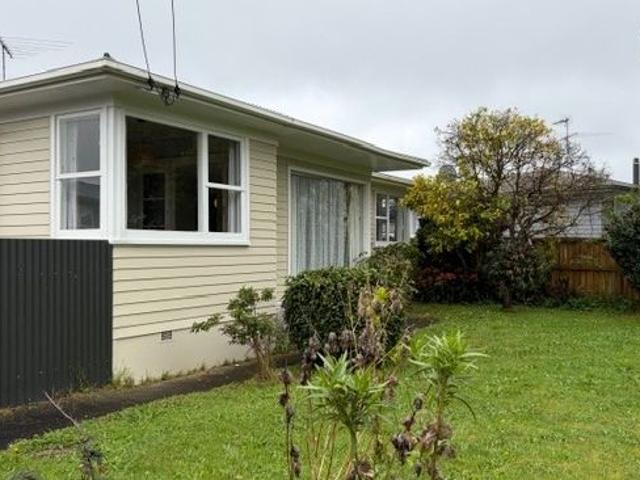 House for rent in Ōpaheke, Papakura