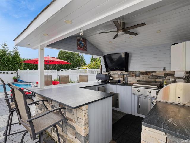 House for sale in Bethpage, Nassau County