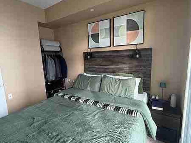 Apartment for rent in Etobicoke—Lakeshore, Toronto