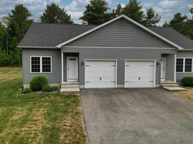 Townhouse for sale in Cleverdale, New York