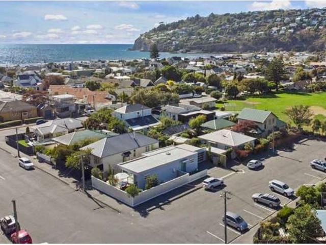 House for rent in Chaslands, Canterbury