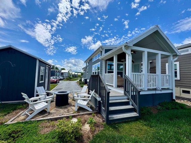 House for sale in East Flat Rock, North Carolina