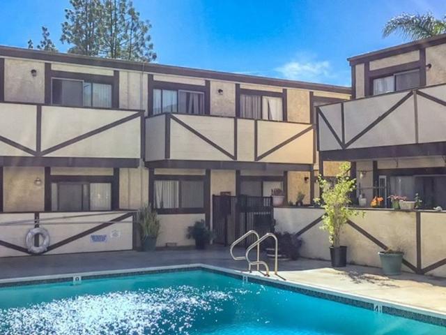 Apartment for rent in Woodland Hills-Warner Center Neighborhood Council District, Canoga Park