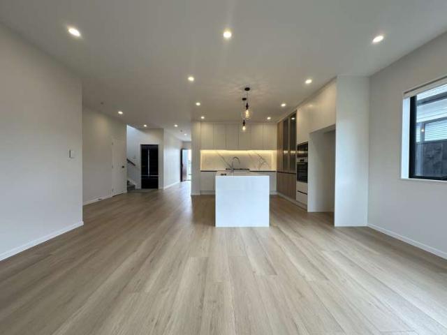 House for rent in Whangaparaoa