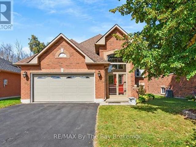 House for sale in Collingwood, Central Ontario