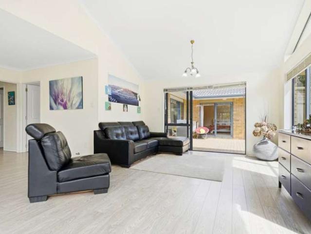 House for sale in Albany, Upper Harbour