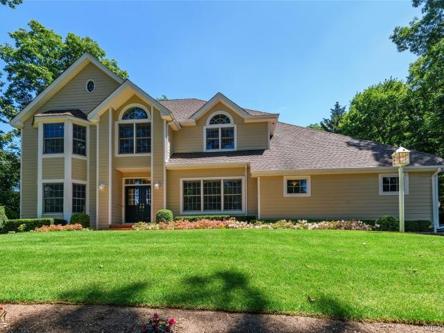 Property for sale in Huntington, New York