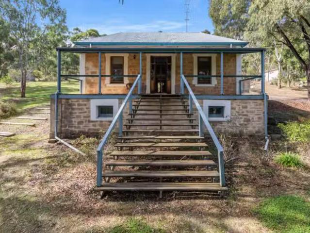 House for rent in Clare, South Australia