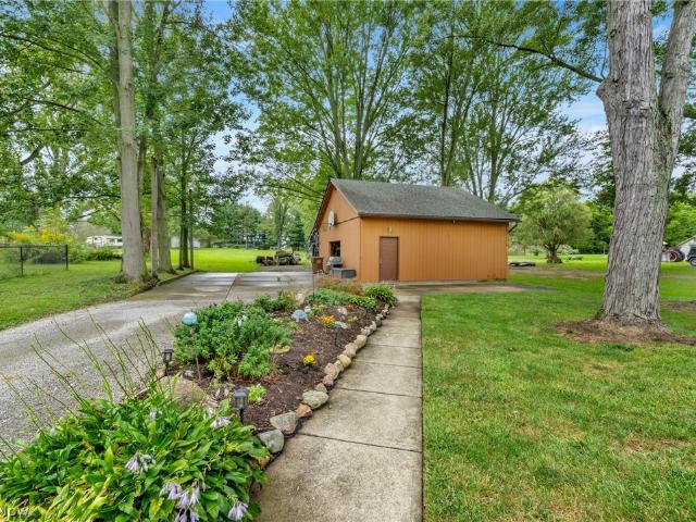 House for sale in Seville, Medina County