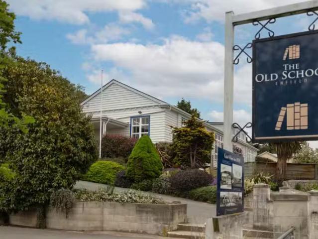 House for sale in Otakou