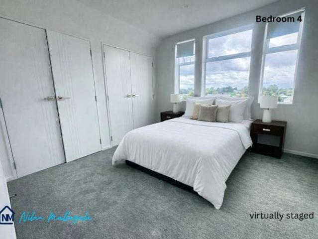 House for sale in Avondale