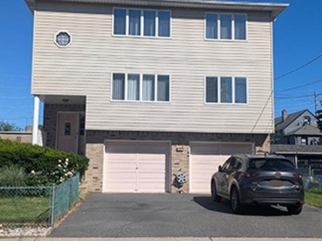 House for sale in Wallington, New Jersey