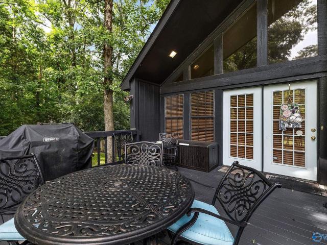House for sale in Guntersville, Alabama