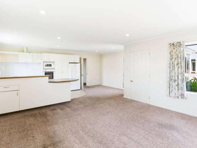 Apartment for sale in Otakou