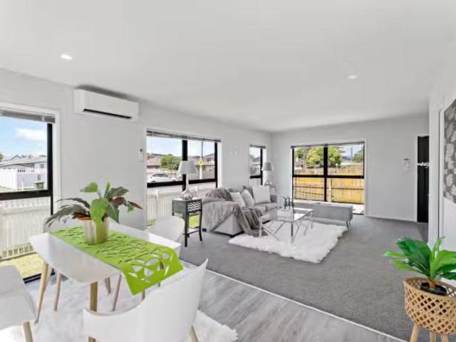 House for sale in Papakura