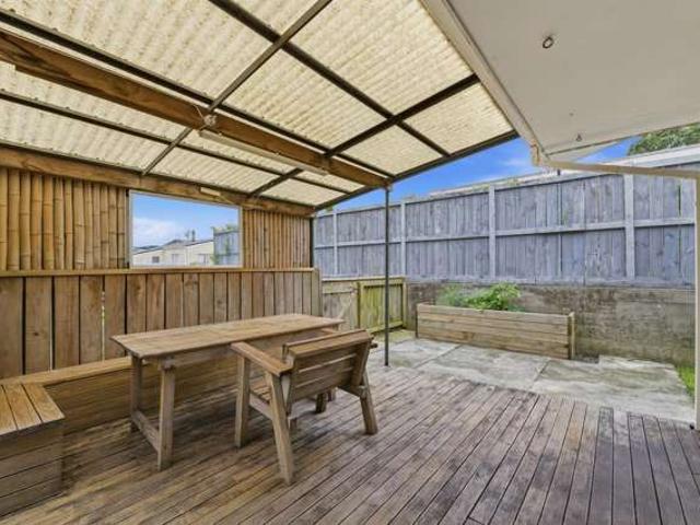 Apartment for sale in Te Ranga, Bay Of Plenty