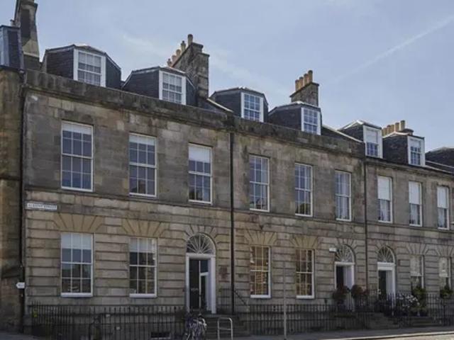 Apartment for rent in Gayfield, Broughton