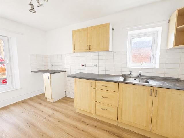 Apartment for rent in Wem Urban, Wem