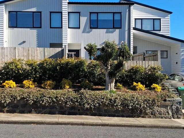 House for rent in Owhata, Oroua County