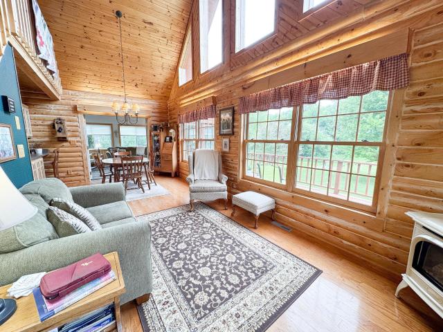 House for sale in Underwood