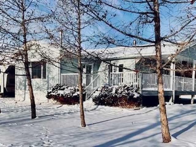 House for sale in Alberta