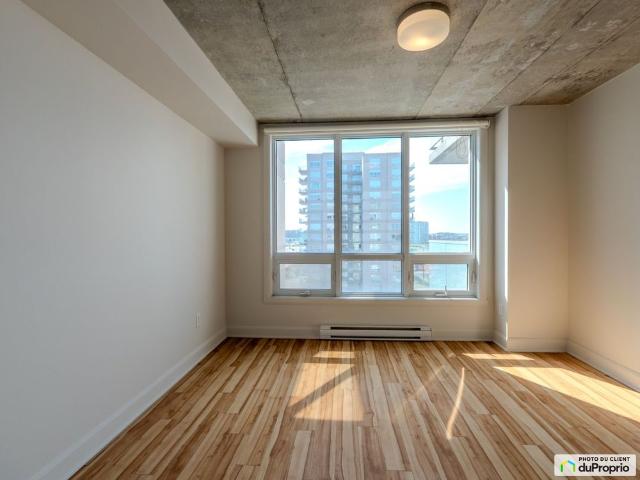 Apartment for rent in Chomedey, Laval (région administrative)