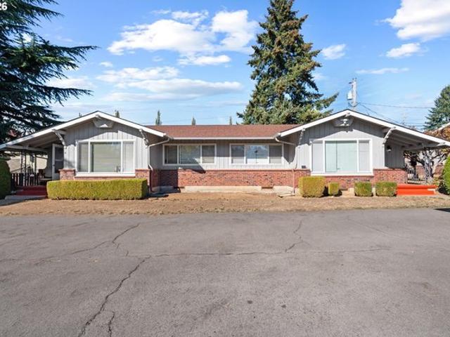 House for sale in Lincoln, Vancouver