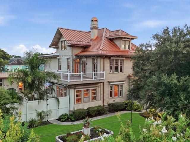 House for sale in Galveston, Texas